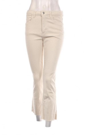 Damen Jeans Zara, Größe M, Farbe Ecru, Preis 18,99 €