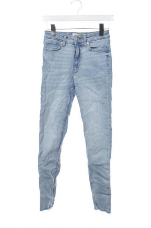 Γυναικείο Τζίν Zara, Μέγεθος XS, Χρώμα Μπλέ, Τιμή 7,99 €