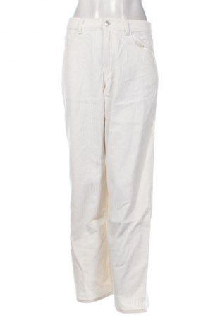Damen Cordhose About You, Größe M, Farbe Weiß, Preis € 43,99
