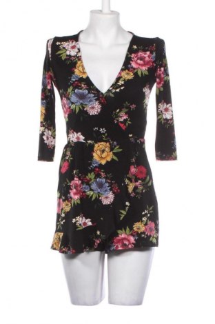 Dámská krátká kombinéza  Bershka, Velikost XS, Barva Vícebarevné, Cena  449,00 Kč