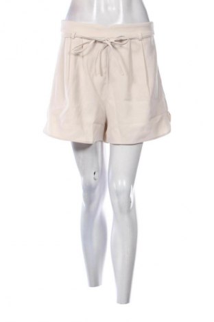 Damen Shorts About You, Größe M, Farbe Ecru, Preis 27,99 €