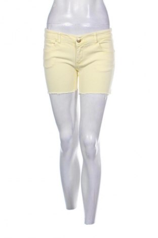 Damen Shorts Amisu, Größe M, Farbe Gelb, Preis € 9,55