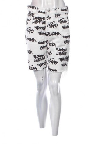 Damskie szorty Bershka, Rozmiar M, Kolor Kolorowy, Cena 44,00 zł