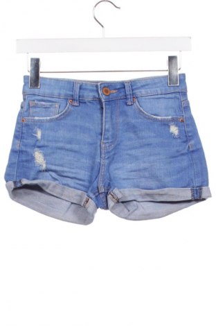 Дамски къс панталон Bershka, Размер XXS, Цвят Син, Цена 19,00 лв.
