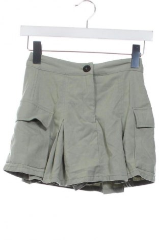 Dámske kraťasy  Bershka, Veľkosť XS, Farba Zelená, Cena  11,95 €