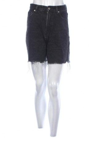 Damen Shorts Bershka, Größe S, Farbe Schwarz, Preis € 10,08