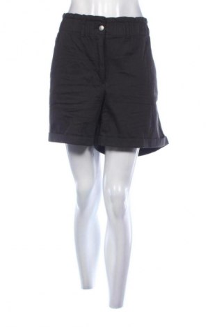 Γυναικείο κοντό παντελόνι Bpc Bonprix Collection, Μέγεθος XL, Χρώμα Μαύρο, Τιμή 9,87 €