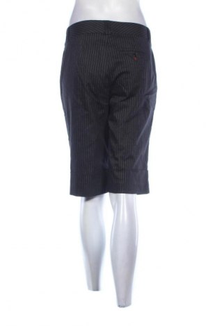 Damskie szorty Collection, Rozmiar L, Kolor Kolorowy, Cena 44,77 zł