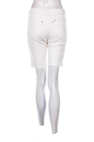 Damen Shorts Denim 1982, Größe S, Farbe Weiß, Preis € 6,99