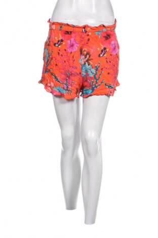 Dámské kraťasy  Desigual, Velikost L, Barva Vícebarevné, Cena  551,00 Kč