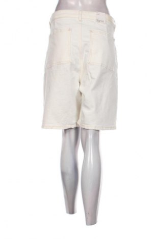 Damen Shorts Esprit, Größe XL, Farbe Weiß, Preis € 53,99