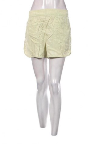 Damen Shorts H&M, Größe S, Farbe Grün, Preis 13,99 €