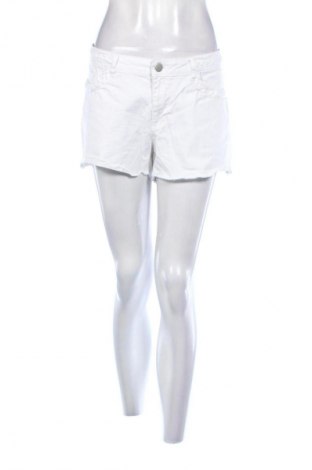 Damen Shorts Janina, Größe L, Farbe Weiß, Preis 9,64 €