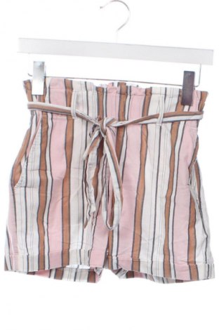 Dámske kraťasy  LCW, Veľkosť XS, Farba Viacfarebná, Cena  9,96 €
