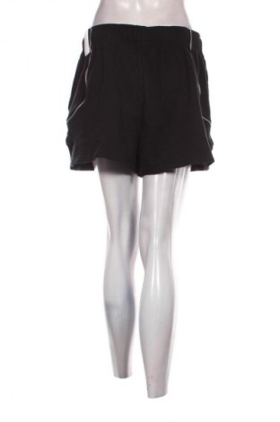 Damen Shorts Nike, Größe M, Farbe Schwarz, Preis € 75,99