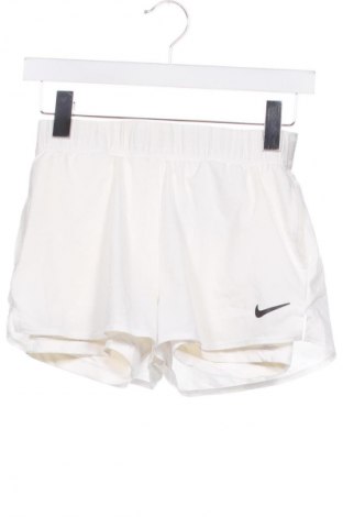 Γυναικείο κοντό παντελόνι Nike, Μέγεθος XS, Χρώμα Λευκό, Τιμή 30,99 €