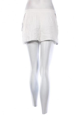 Damen Shorts ONLY, Größe M, Farbe Weiß, Preis € 23,66