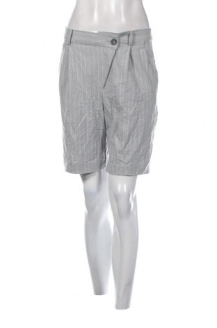 Damen Shorts Pull&Bear, Größe M, Farbe Mehrfarbig, Preis 5,99 €