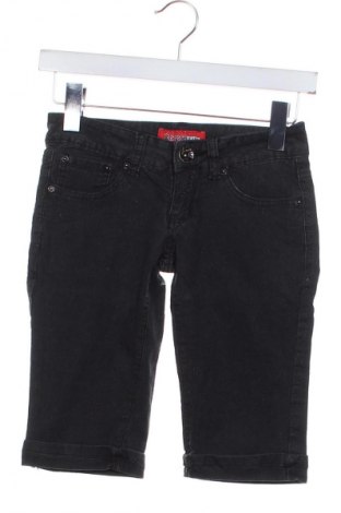 Pantaloni scurți de femei Revers, Mărime XS, Culoare Negru, Preț 48,07 Lei