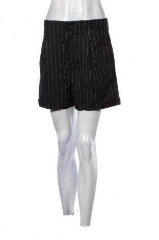 Pantaloni scurți de femei Sinsay, Mărime M, Culoare Negru, Preț 48,47 Lei