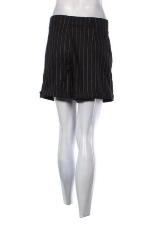 Pantaloni scurți de femei Sinsay, Mărime M, Culoare Negru, Preț 48,47 Lei