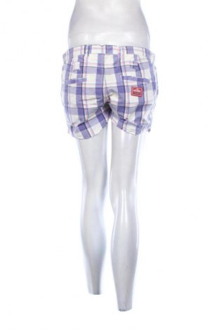 Damen Shorts Superdry, Größe M, Farbe Mehrfarbig, Preis 32,75 €