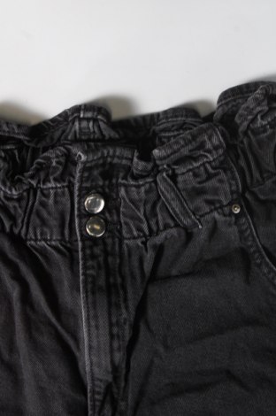 Γυναικείο κοντό παντελόνι Unbranded, Μέγεθος XL, Χρώμα Μαύρο, Τιμή 12,99 €