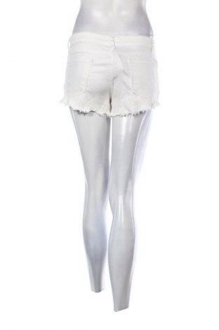 Pantaloni scurți de femei Unbranded, Mărime S, Culoare Alb, Preț 48,07 Lei