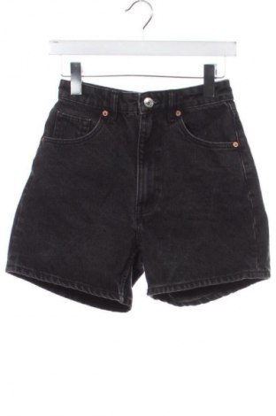 Pantaloni scurți de femei Zara, Mărime XS, Culoare Negru, Preț 52,99 Lei