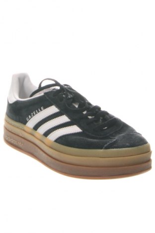 Încălțăminte de damă Adidas, Mărime 40, Culoare Multicolor, Preț 405,51 Lei