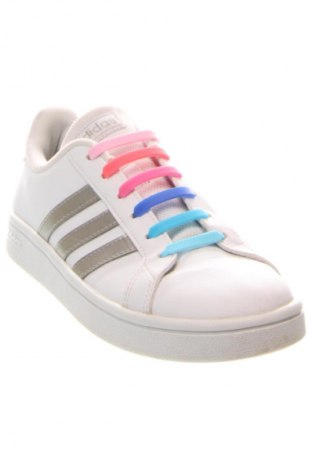 Női cipők Adidas, Méret 36, Szín Fehér, Ár 12 499 Ft