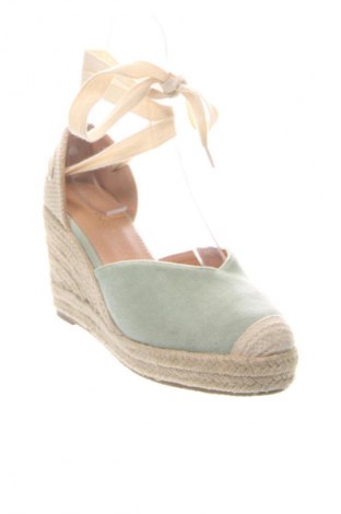 Дамски обувки Ideal Shoes, Размер 38, Цвят Многоцветен, Цена 48,88 лв.