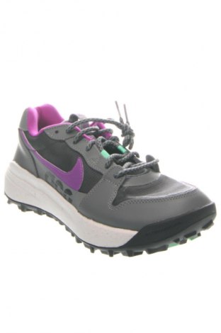 Γυναικεία παπούτσια Nike Acg, Μέγεθος 40, Χρώμα Πολύχρωμο, Τιμή 122,94 €