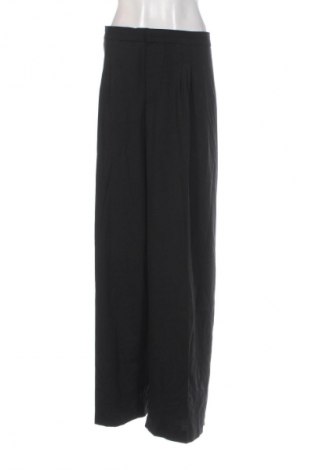 Dámske nohavice About You, Veľkosť 3XL, Farba Čierna, Cena  36,95 €