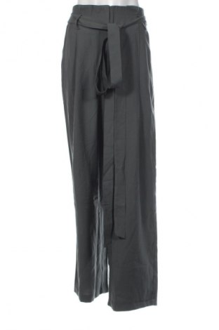 Damenhose About You, Größe M, Farbe Grün, Preis € 43,99