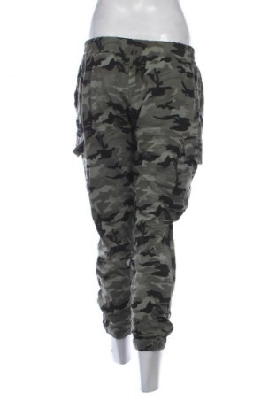Damenhose Amisu, Größe XL, Farbe Mehrfarbig, Preis 20,99 €