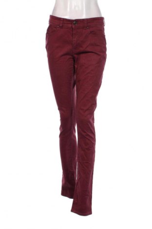 Damskie spodnie Armani Jeans, Rozmiar L, Kolor Czerwony, Cena 564,99 zł