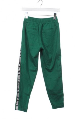 Dámske nohavice Bershka, Veľkosť XS, Farba Zelená, Cena  6,95 €