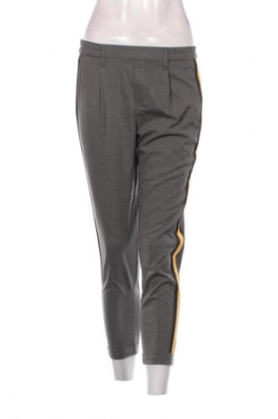 Dámske nohavice Bershka, Veľkosť S, Farba Sivá, Cena  16,95 €
