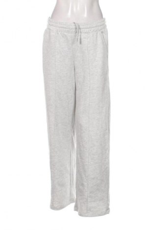 Pantaloni de femei Bershka, Mărime M, Culoare Gri, Preț 202,99 Lei