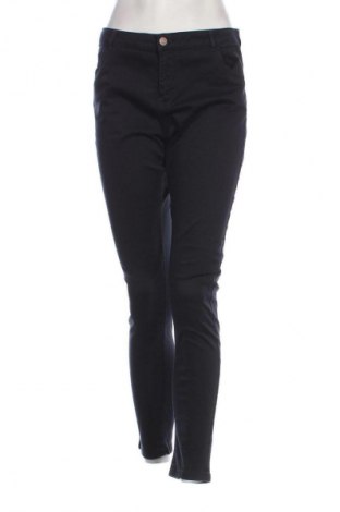 Női nadrág Bershka, Méret XL, Szín Kék, Ár 6 138 Ft