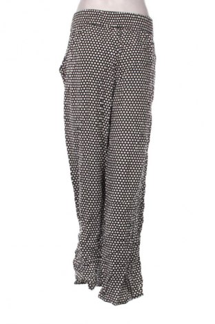 Damskie spodnie C&A, Rozmiar XL, Kolor Kolorowy, Cena 95,99 zł