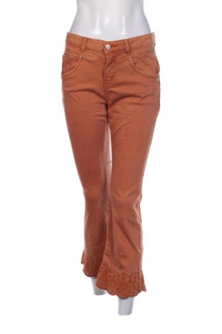Pantaloni de femei Cream, Mărime L, Culoare Maro, Preț 158,16 Lei