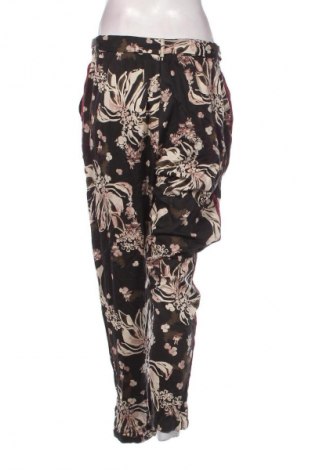 Pantaloni de femei Cream, Mărime M, Culoare Multicolor, Preț 202,99 Lei