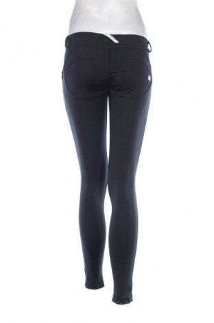 Pantaloni de femei Freddy, Mărime M, Culoare Negru, Preț 102,87 Lei