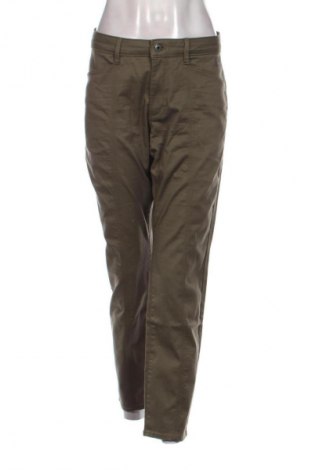 Дамски панталон G-Star Raw, Размер M, Цвят Зелен, Цена 75,99 лв.