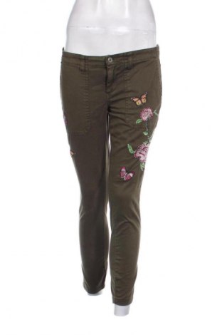 Damenhose Guess, Größe M, Farbe Mehrfarbig, Preis € 28,13