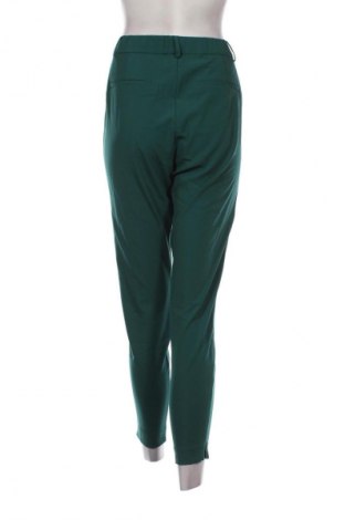 Дамски панталон In Wear, Размер M, Цвят Зелен, Цена 62,99 лв.