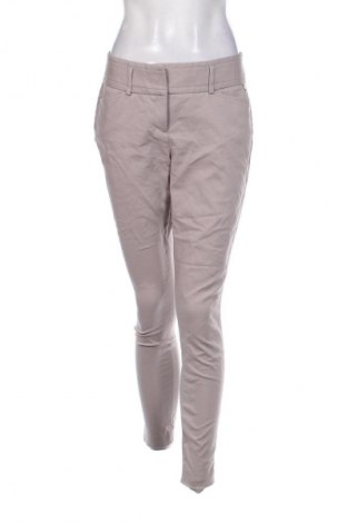 Pantaloni de femei Ivanka Trump, Mărime M, Culoare Gri, Preț 138,14 Lei