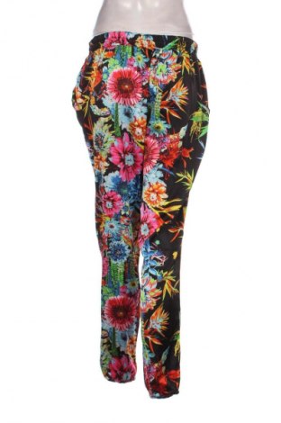 Damenhose Made In Italy, Größe L, Farbe Mehrfarbig, Preis 20,99 €